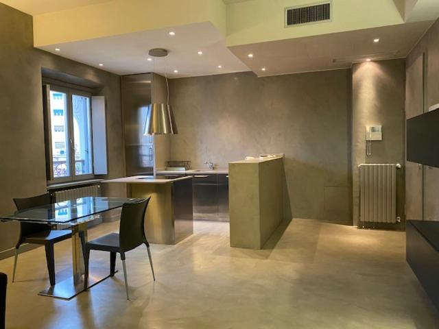 Spacious & Elegant Apartment Near Corso Como - Maroncelli Milánó Kültér fotó