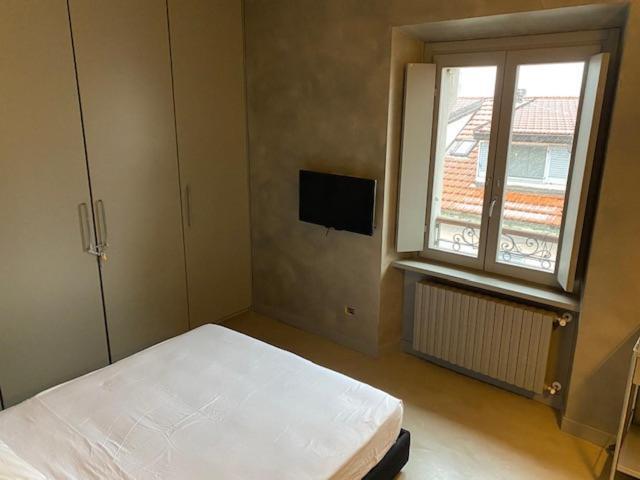 Spacious & Elegant Apartment Near Corso Como - Maroncelli Milánó Kültér fotó