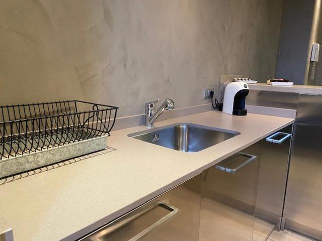 Spacious & Elegant Apartment Near Corso Como - Maroncelli Milánó Kültér fotó